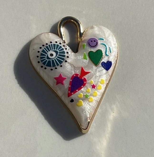 Idalia Limited Edition Graffiti Heart With Chain