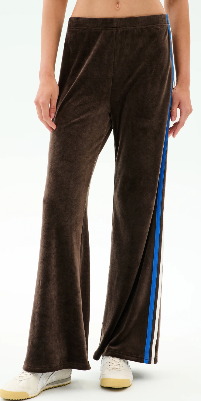 Splits 59 Heritage Velour