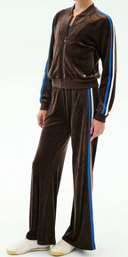 Splits 59 Heritage Velour