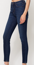 Load image into Gallery viewer, Cello High Rise Skinny Jean
